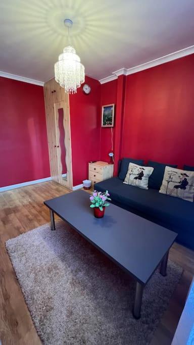 Palaz 6 - 2 Bedroom Flat Edmonton Ngoại thất bức ảnh